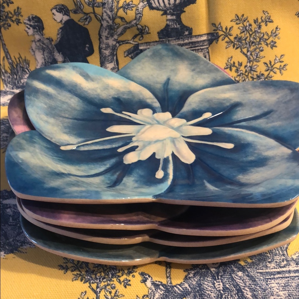 Blue Floral Bamboo plates. 4 total. - Picture 7 of 7